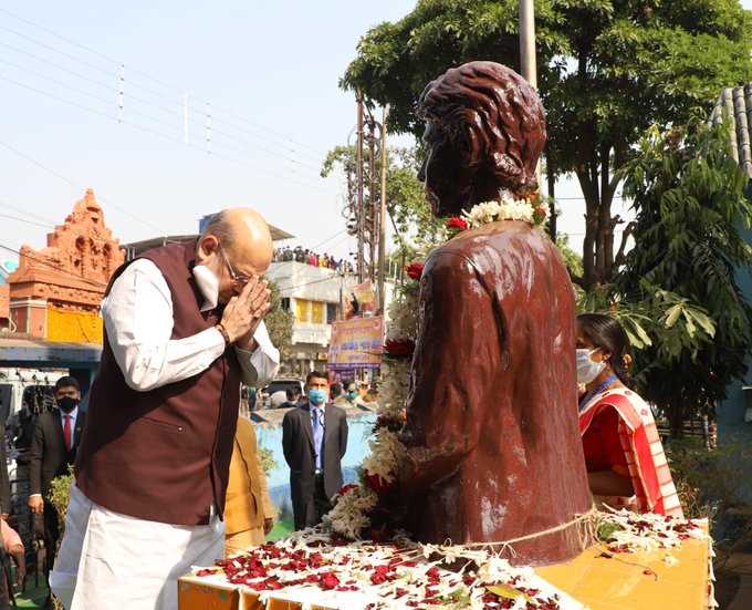 अमित शाह का बंगाल दौरा : अमित शाह ने कोलकाता में स्वामी विवेकानंद को दी श्रद्धांजलि